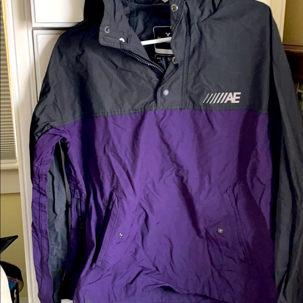American Eagle windbreaker pullover